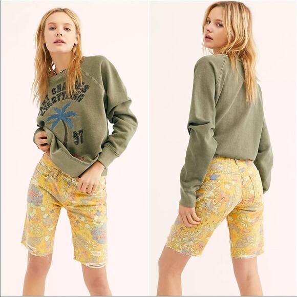 Free People Pants - Free People Alani Boho Floral Denim Bermuda Shorts Yellow Banana Size 25 NWT